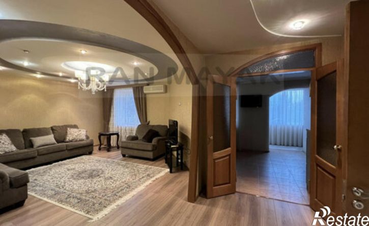 4-комн квартира Пионерская улица, 494,  д. 494