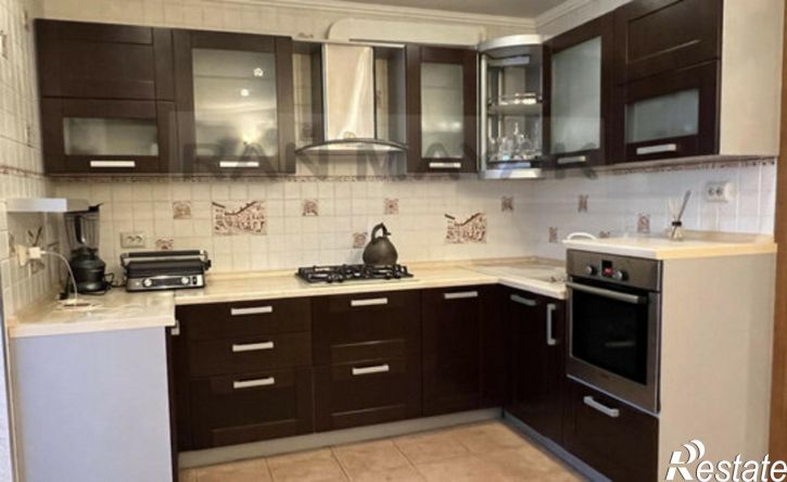 4-комн квартира Пионерская улица, 494,  д. 494