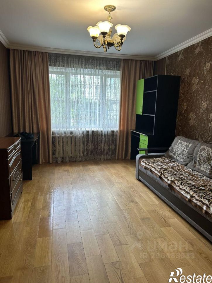 2-комн квартира улица Чкалова, 72,  д. 72