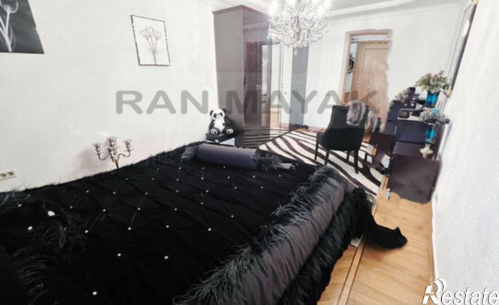 3-комн квартира улица Димитрова, 21,  д. 21