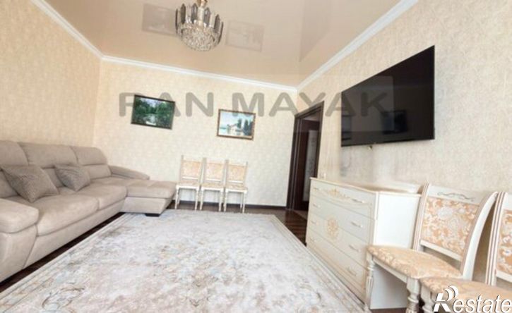 2-комн квартира улица 3-го Интернационала, 165,  д. 165