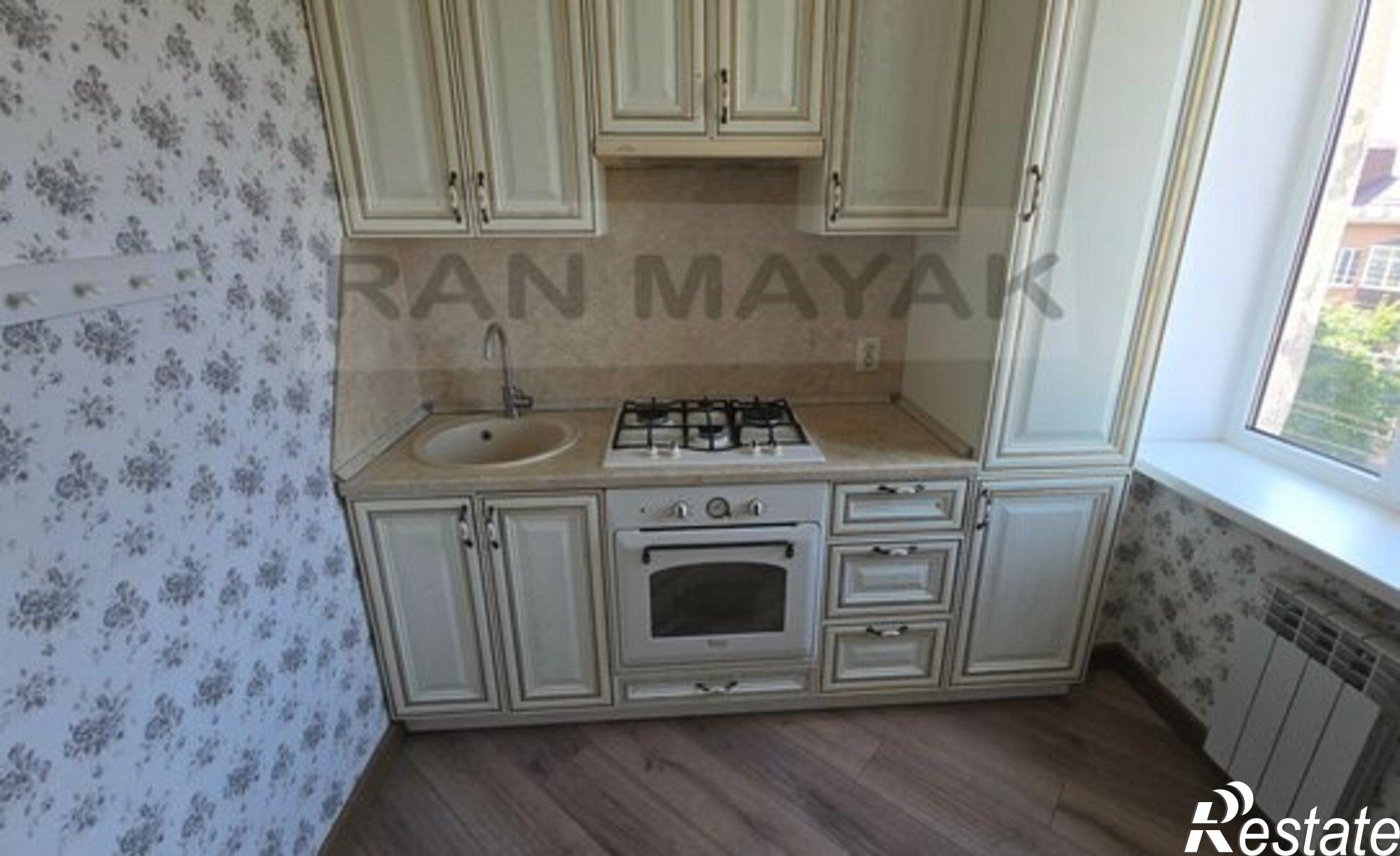 Купить квартиру за 4 750 000 рублей на ул Шовгенова, 4