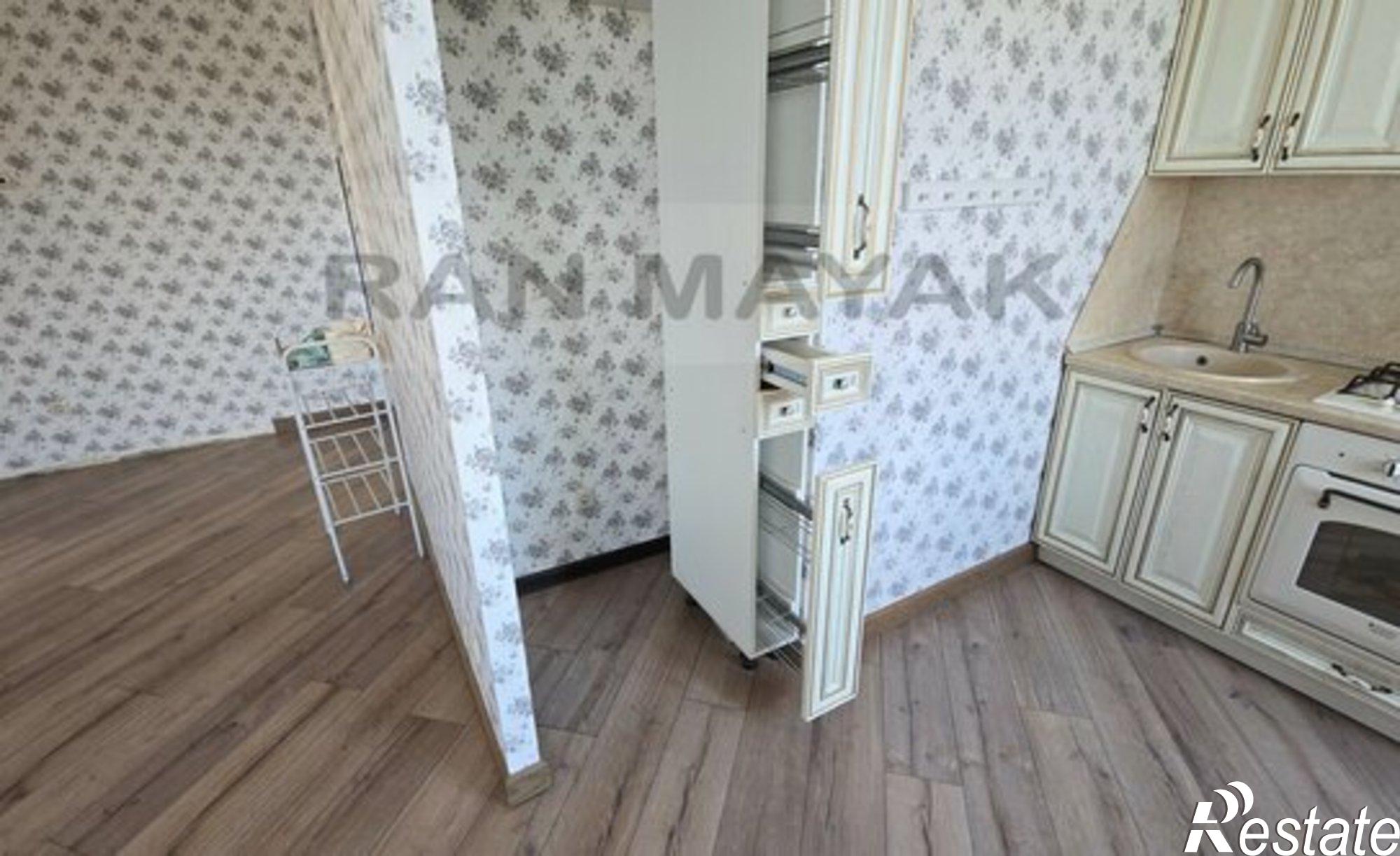 Купить квартиру за 4 750 000 рублей на ул Шовгенова, 4
