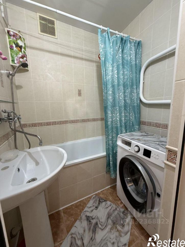 2-комн квартира улица 12 Марта, 130 к2,  д. 130 к2