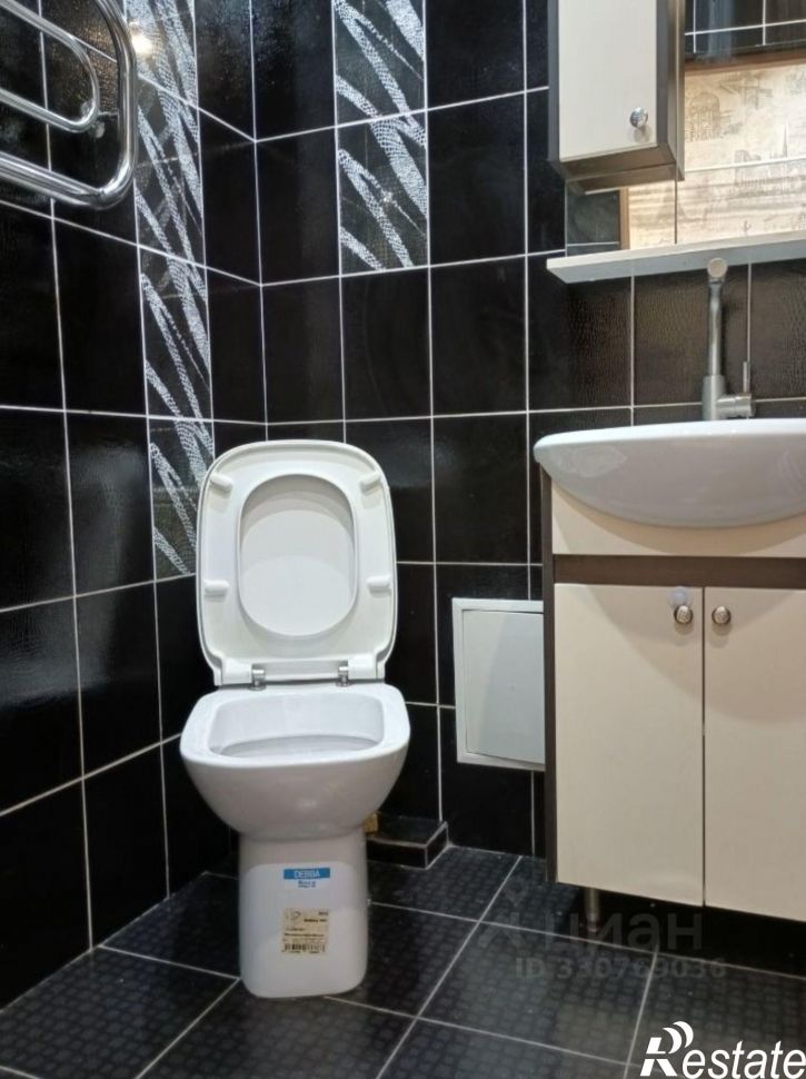 2-комн квартира улица Шовгенова, 10,  д. 10