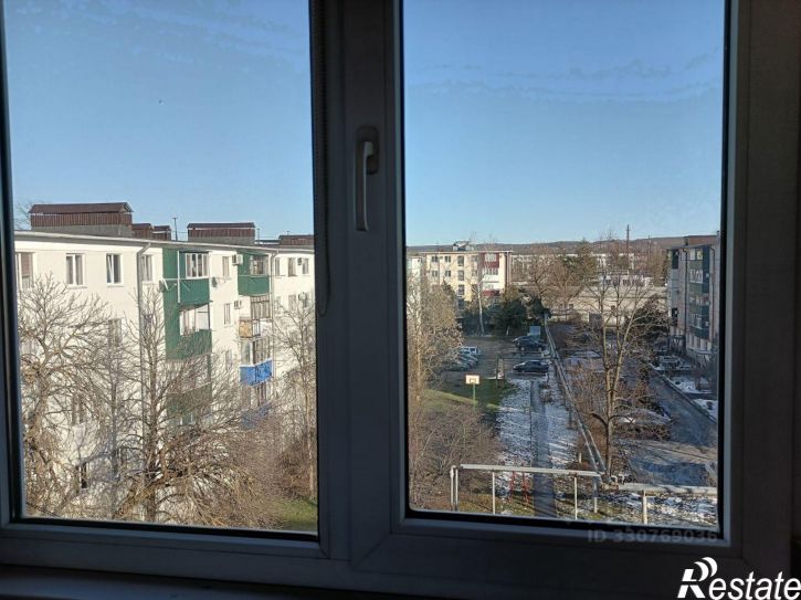 2-комн квартира улица Шовгенова, 10,  д. 10
