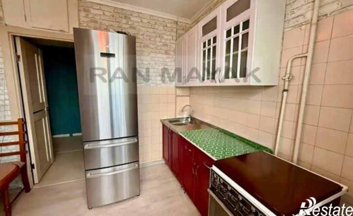 2-комн квартира улица 12 Марта, 146,  д. 146