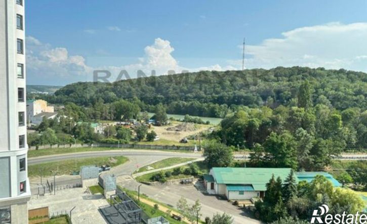 3-комн квартира улица Гагарина, 1,  д. 1
