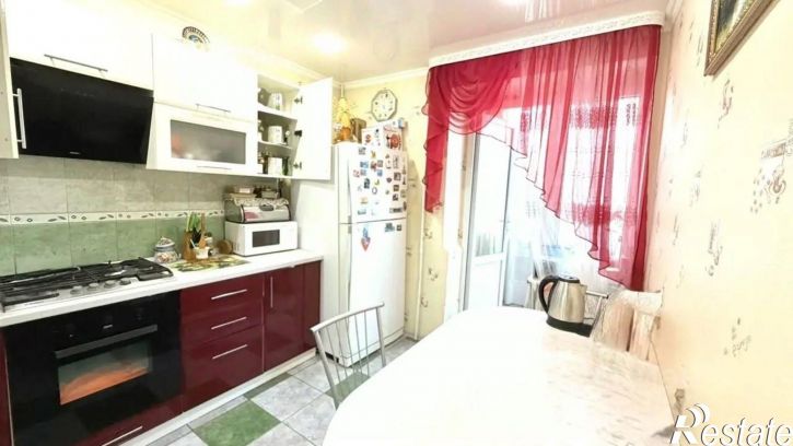 2-комн квартира Пионерская улица, 407,  д. 407