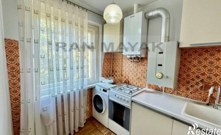 2-комн квартира ул Димитрова, 11 4,  д. 11 4,  к. 4