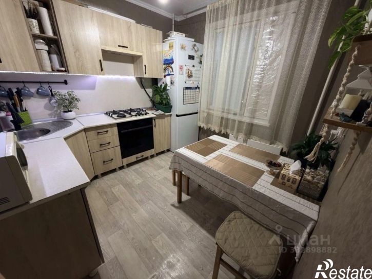 2-комн квартира улица Михайлова, 1,  д. 1