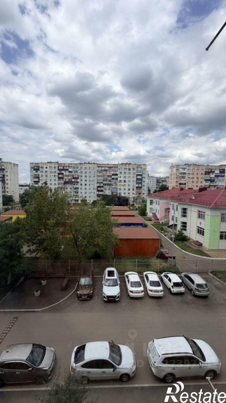 3-комн квартира улица Михайлова, 3,  д. 3