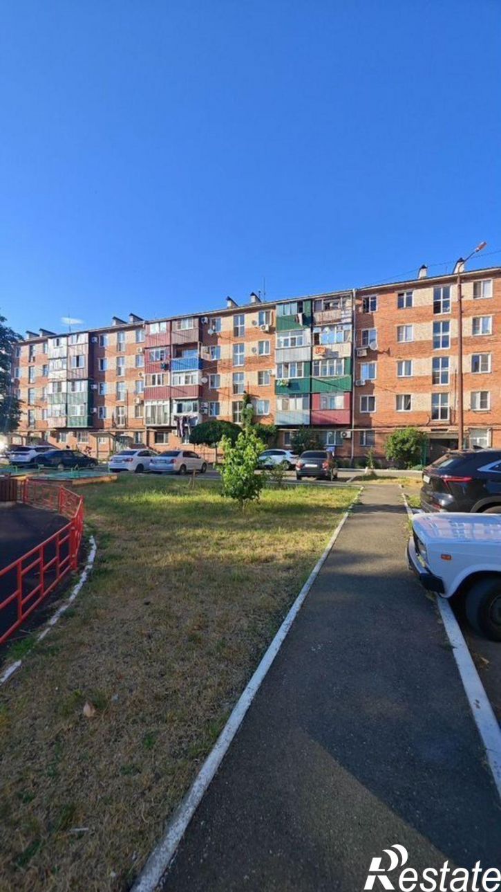 3-комн квартира улица Димитрова, 19,  д. 19