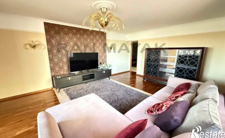 3-комн квартира Крестьянская улица, 387,  д. 387