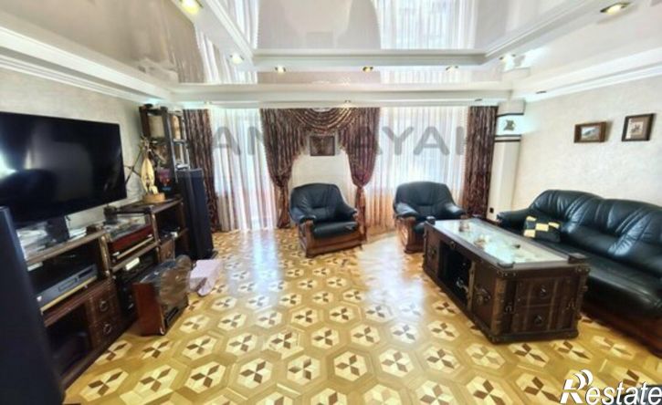 4-комн квартира улица Юннатов, 2Е/1,  д. 2Е/1