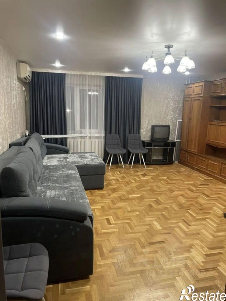 3-комн квартира Кирпичная улица, 51,  д. 51