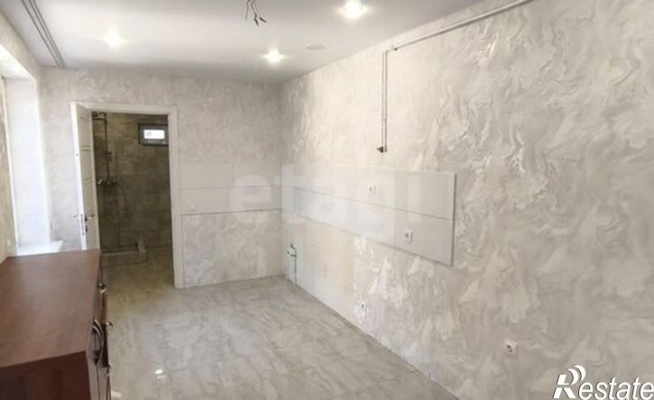3-комн квартира улица Челюскинцев, 10,  д. 10