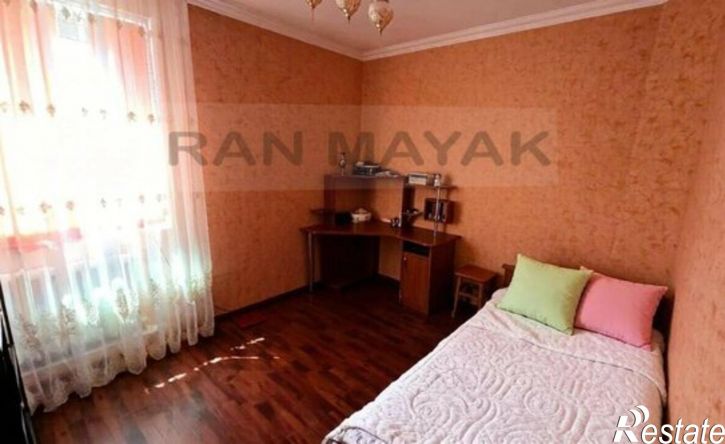 2-комн квартира улица 12 Марта, 161А,  д. 161А