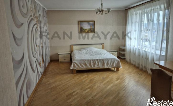 3-комн квартира улица Гайдара, 82/3,  д. 82/3