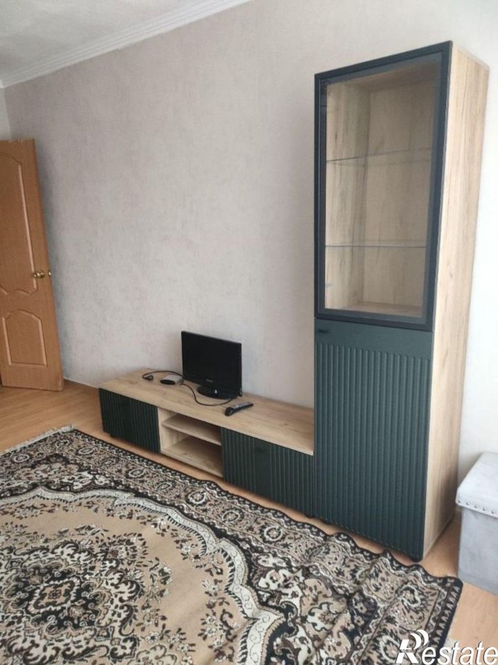 2-комн квартира улица Чкалова, 80,  д. 80