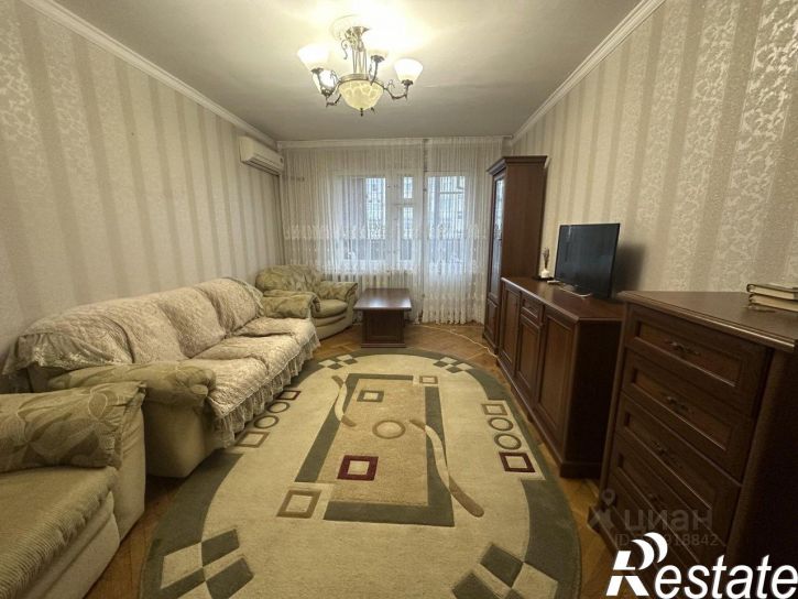 3-комн квартира улица Гайдара, 80,  д. 80