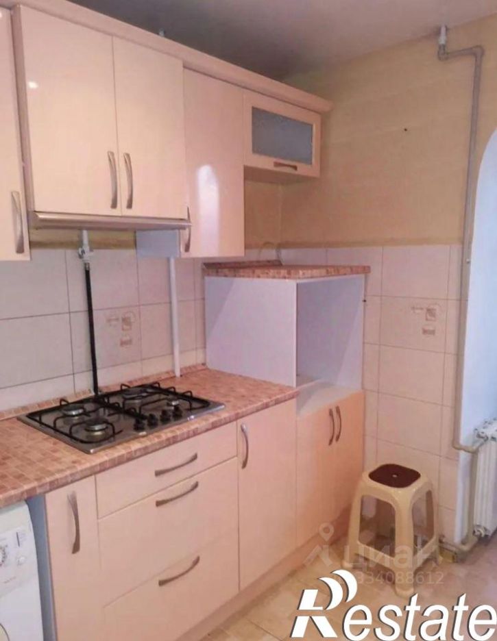 2-комн квартира улица 12 Марта, 142,  д. 142