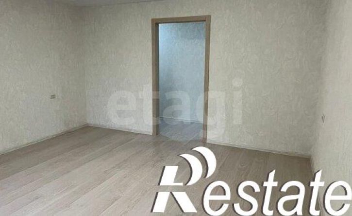3-комн квартира улица Михайлова, 11,  д. 11