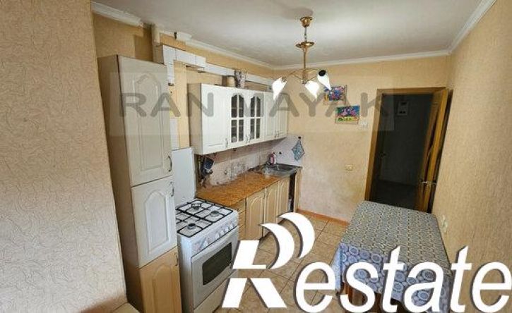 4-комн квартира улица Юннатов, 5/1,  д. 5/1