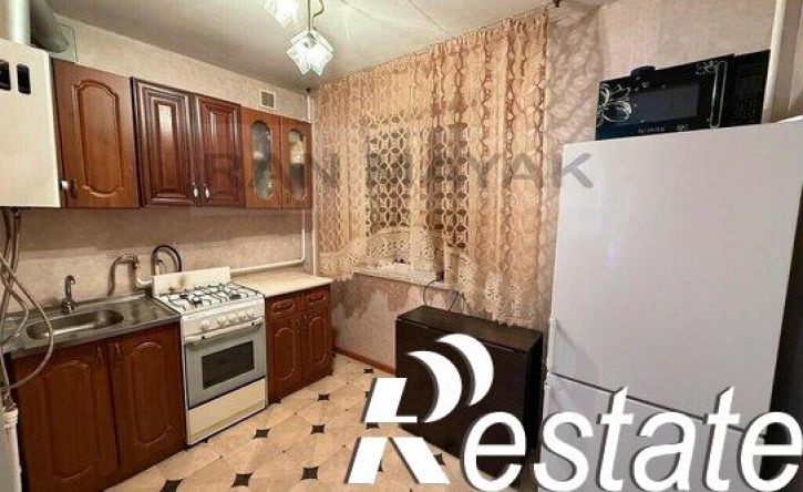 2-комн квартира улица Димитрова, 11/2,  д. 11/2