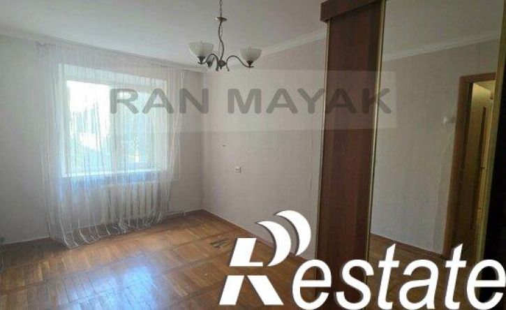 2-комн квартира Пионерская улица, 381,  д. 381