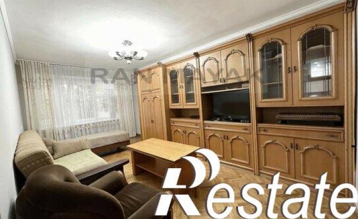 3-комн квартира улица Димитрова, 11/1,  д. 11/1