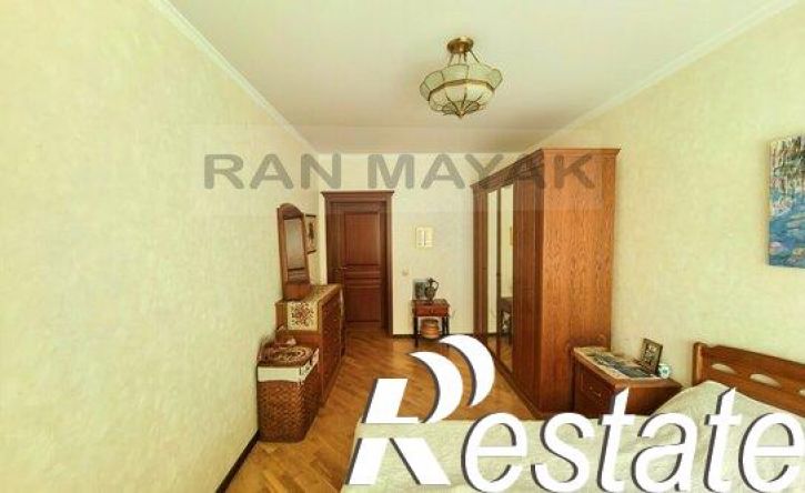 2-комн квартира улица Димитрова, 23Б,  д. 23Б