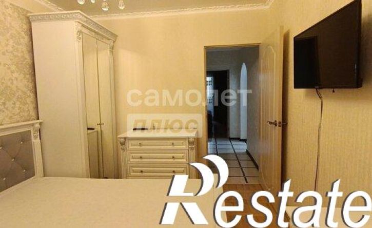 3-комн квартира улица Юннатов, 2Б,  д. 2Б